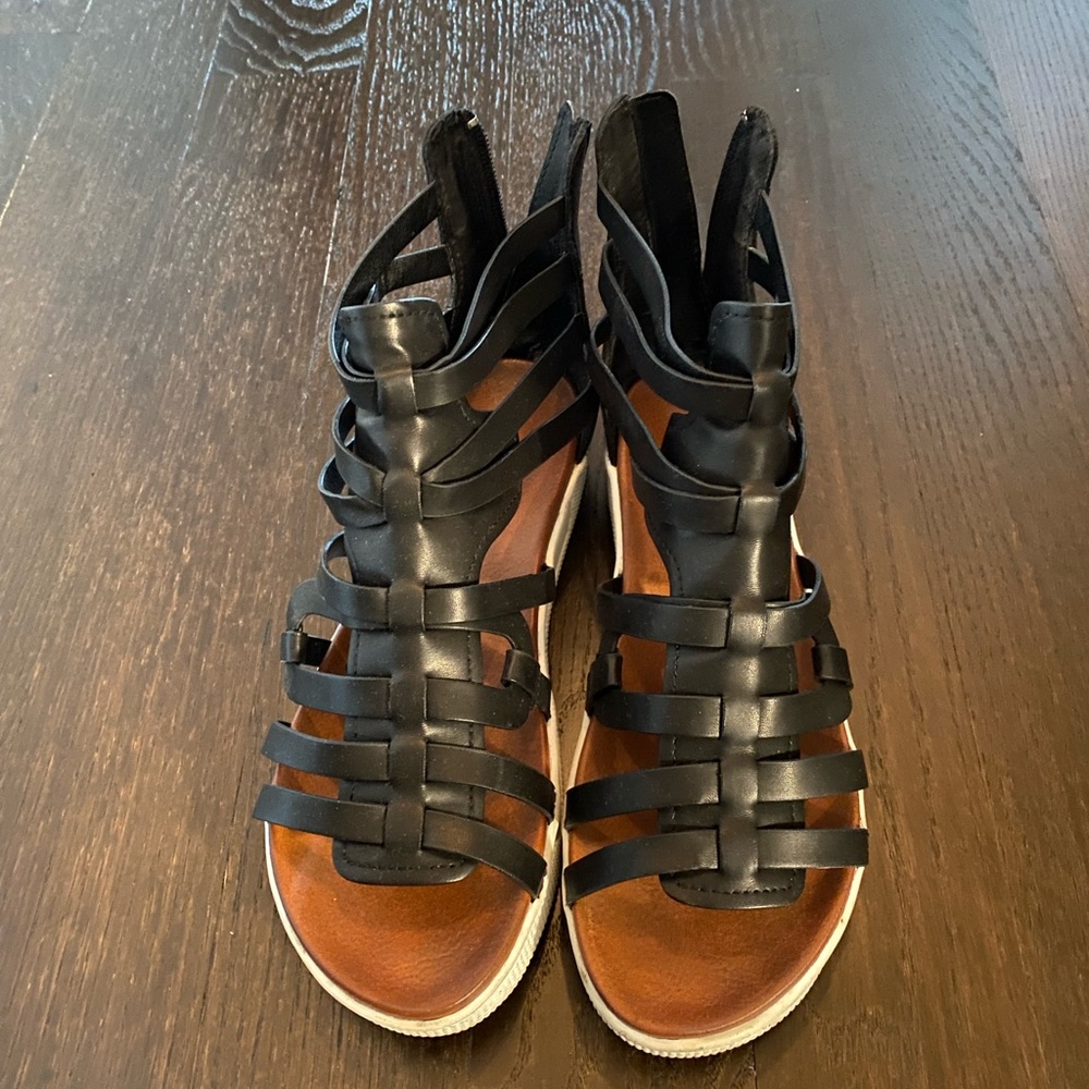 Black Platform Gladiator Sandals